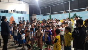 TRUNG THU YÊU THƯƠNG - NIỀM VUI CHO CÁC EM LỚP TÌNH THƯƠNG